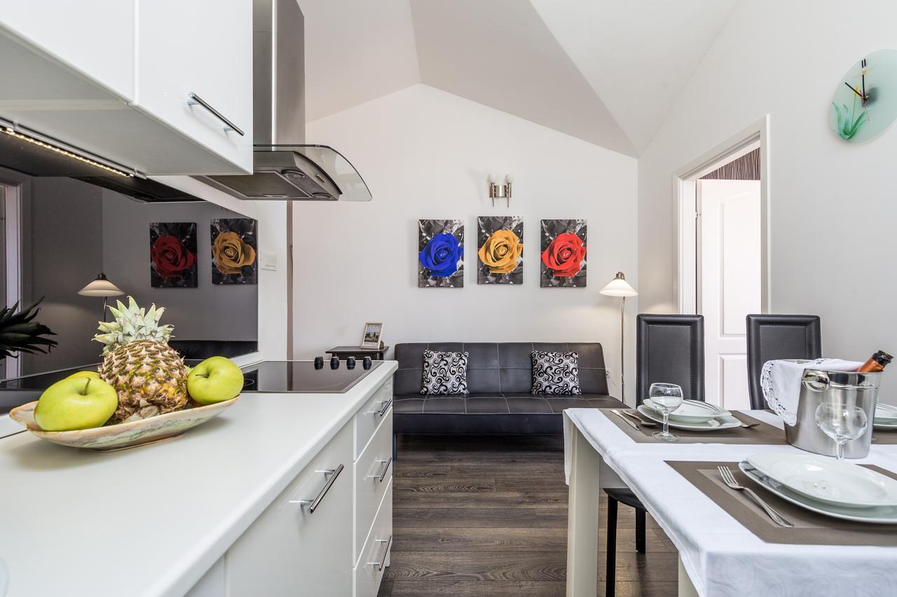 Apartments Villa Nora Rijeka Eksteriør billede